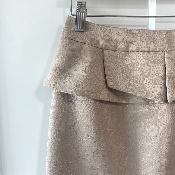 *SOLD* π FREE ADD ON High Waisted Above the Knee Shimmering Beige Pencil Skirt - Picture 3 of 5